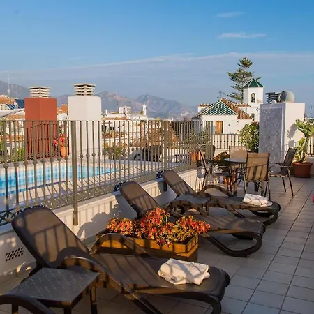 Apartment Plaza Cavana 5 *