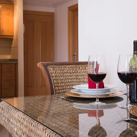 Διαμέρισμα Plaza Cavana 5 *