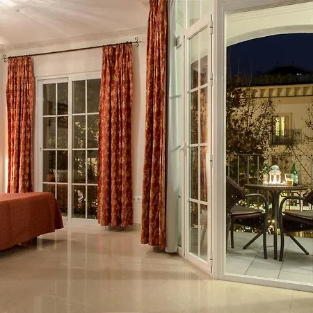 Plaza Cavana 5 Nerja