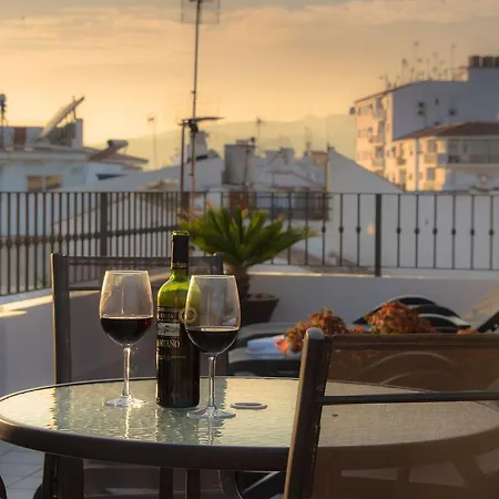 Apartment Plaza Cavana 5 *