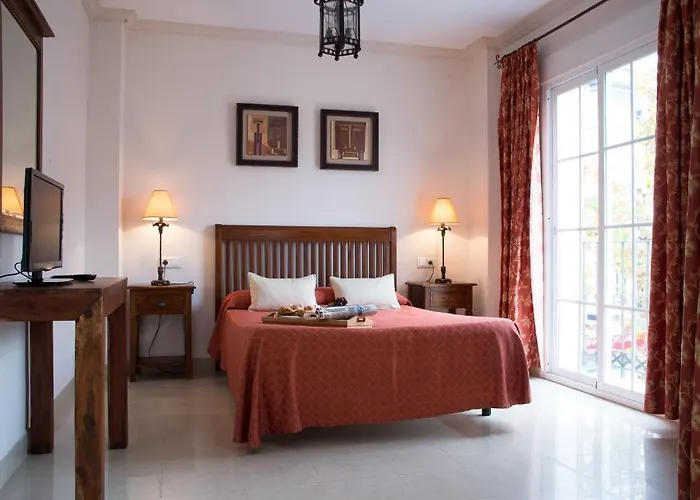 Plaza Cavana 5 ネルハ