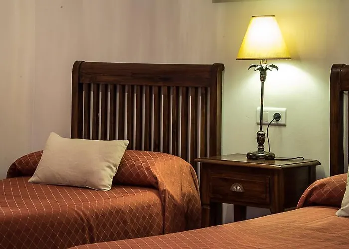 Plaza Cavana 5 شقة نيرخا